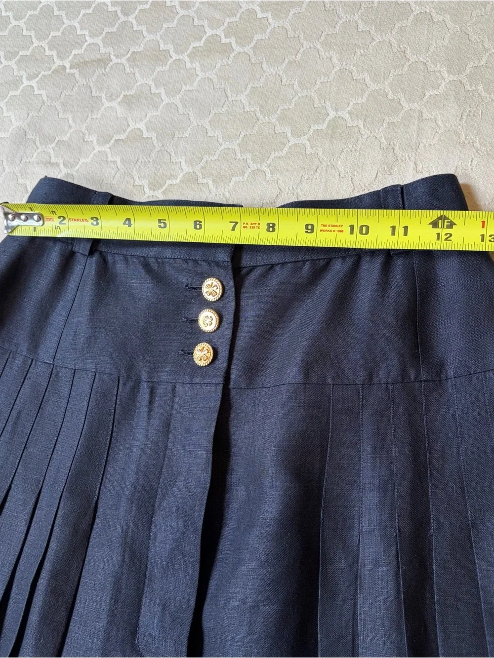 Chanel 1980s Vintage 100% Linen Pleated Midi Skirt 25” XS